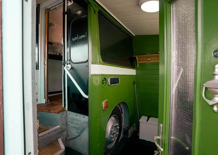 Swallowfield Glamping-The Last Stop