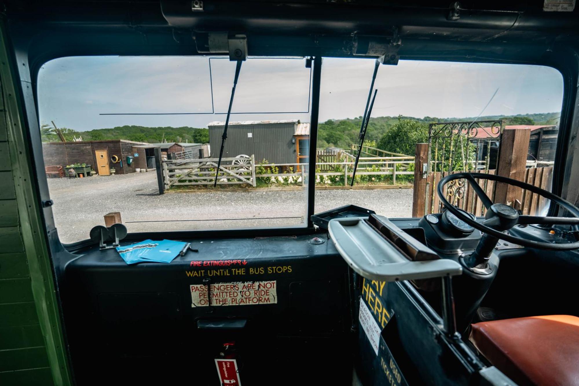 Swallowfield Glamping-the Last Stop Campsite